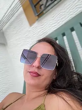 itsCassie online show from 10/07/25, 09:54