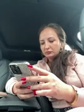 itsCassie online show from 05/06/26, 12:53