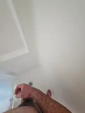 jonathan8824 online show from 12/14/24, 11:01