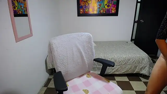 Snapshot of Sofi_5249_ chatting on 02/08/26, 01:25 Sofi 5249 online show from 02/08/26, 01:25