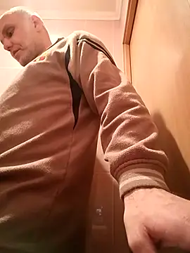 Sam Colt online show from 05/01/26, 06:57