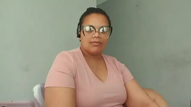 Lustfuleyez online show from 12/23/25, 10:25