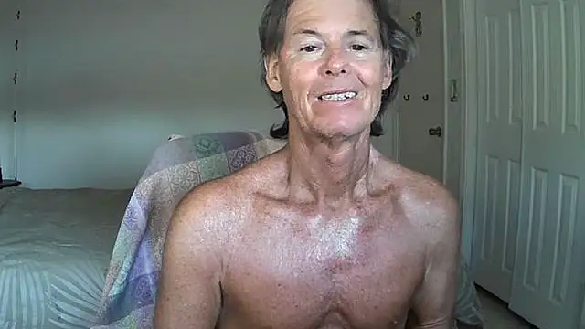 Snapshot of nakeedcowboi65 chatting on 07/09/26, 11:48 nakeedcowboi65 online show from 07/09/26, 11:48