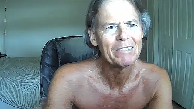 Snapshot of nakeedcowboi65 chatting on 07/14/26, 12:22 nakeedcowboi65 online show from 07/14/26, 12:22
