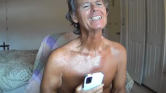 Snapshot of nakeedcowboi65 chatting on 05/13/26, 08:27 nakeedcowboi65 online show from 05/13/26, 08:27