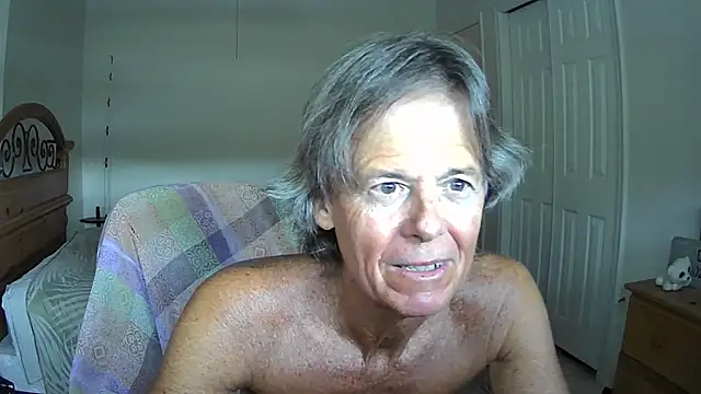 Snapshot of nakeedcowboi65 chatting on 06/28/26, 10:16 nakeedcowboi65 online show from 06/28/26, 10:16
