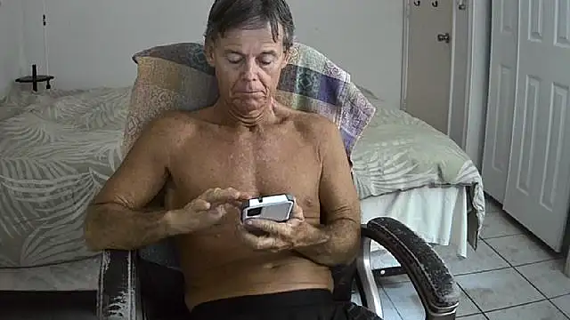 nakeedcowboi65 online show from 11/05/25, 05:10