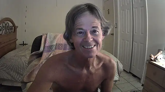 Snapshot of nakeedcowboi65 chatting on 06/16/26, 09:42 nakeedcowboi65 online show from 06/16/26, 09:42