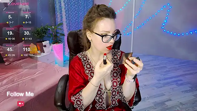 Snapshot of AngelaWhiti chatting on 02/03/25, 03:49 AngelaWhiti online show from 02/03/25, 03:49
