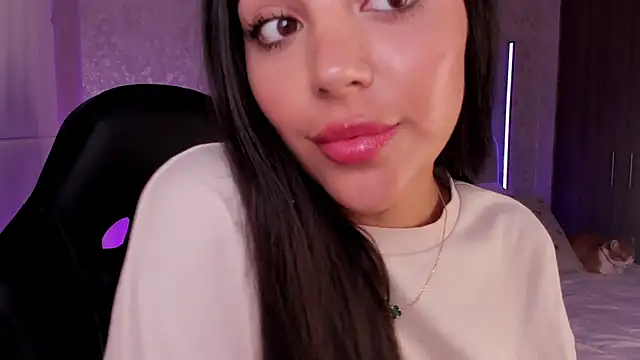 Snapshot of salome__11 chatting on 02/19/25, 02:12 salome  11 online show from 02/19/25, 02:12