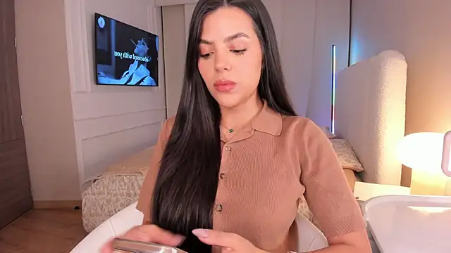 Snapshot of salome__11 chatting on 10/06/25, 03:19 salome  11 online show from 10/06/25, 03:19