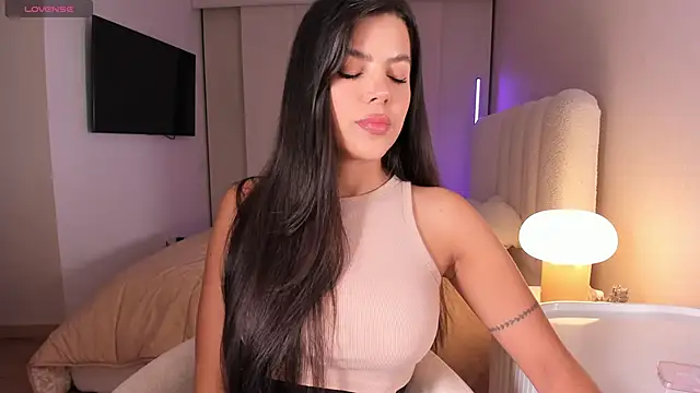 Snapshot of salome__11 chatting on 09/18/25, 02:03 salome  11 online show from 09/18/25, 02:03