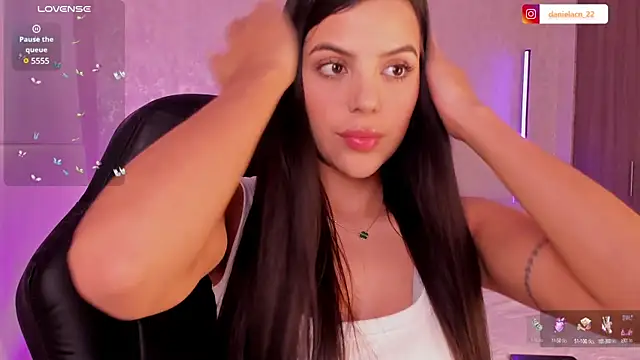 Snapshot of salome__11 chatting on 03/09/25, 03:32 salome  11 online show from 03/09/25, 03:32