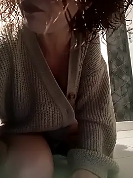 jennylovence online show from 11/08/25, 12:42