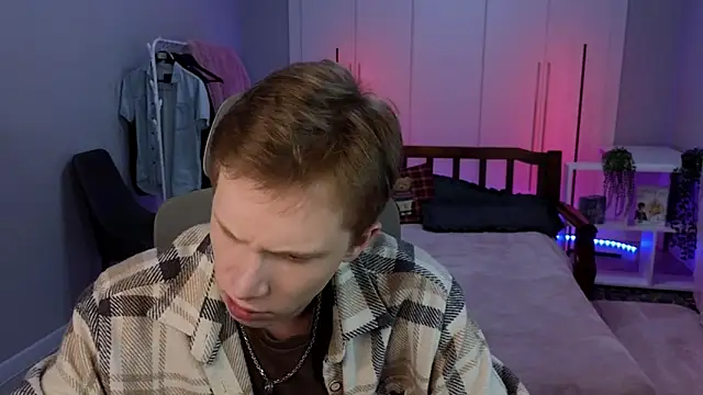 arlekincrop online show from 12/04/25, 03:05