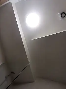 maciej online show from 03/23/25, 05:21