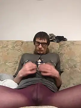 maciej online show from 12/18/24, 04:31