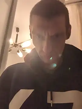 maciej online show from 12/13/25, 11:22