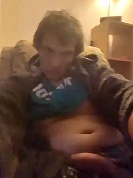 maciej online show from 10/13/25, 03:30