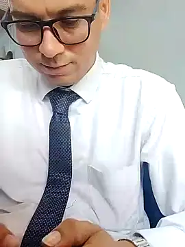 Snapshot of Business_dickkk chatting on 01/04/25, 05:16 Business dickkk online show from 01/04/25, 05:16