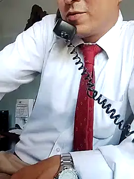 Snapshot of Business_dickkk chatting on 12/20/24, 02:48 Business dickkk online show from 12/20/24, 02:48