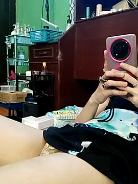 Snapshot of QueenSoreal chatting on 07/07/26, 03:09 QueenSoreal online show from 07/07/26, 03:09