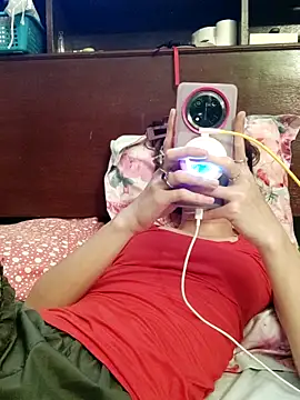 QueenSoreal online show from 03/07/26, 07:37