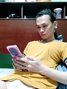 QueenSoreal online show from 02/09/26, 02:48