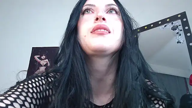 Evelyn Sheeran online show from 04/12/26, 05:00