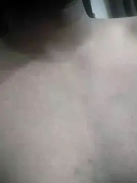 Snapshot of delhi-service chatting on 11/14/25, 11:14 delhi-service online show from 11/14/25, 11:14