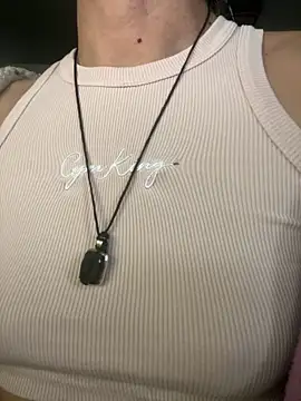 Heidi Harper online show from 10/27/25, 04:19