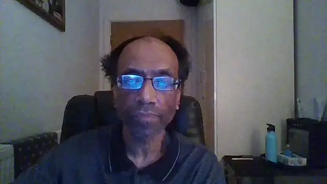 rauncher1 online show from 12/15/25, 04:46