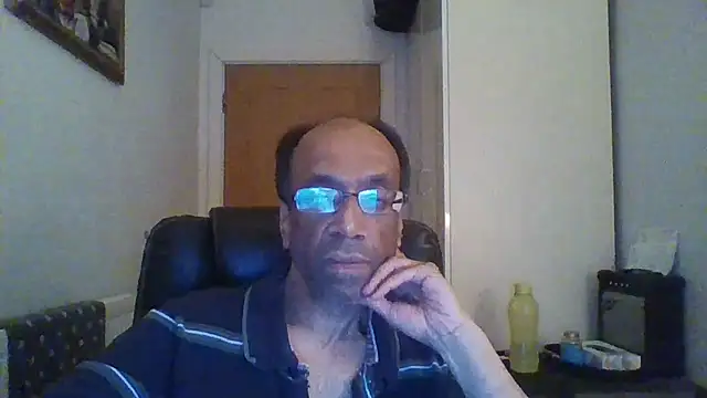 rauncher1 online show from 11/23/25, 02:21