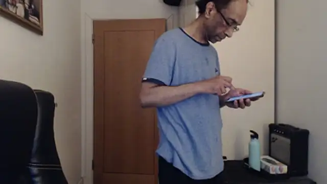 rauncher1 online show from 04/18/26, 12:35