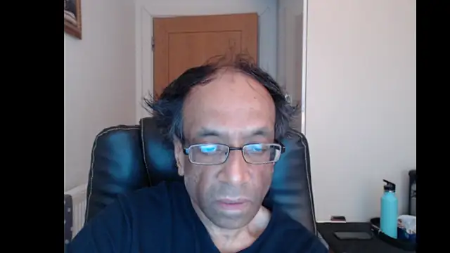 rauncher1 online show from 06/07/26, 09:03