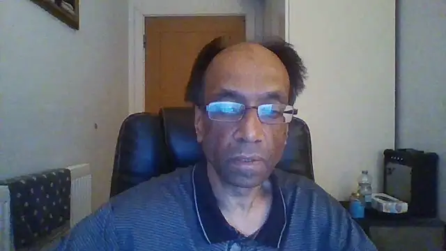 rauncher1 online show from 11/18/25, 09:23