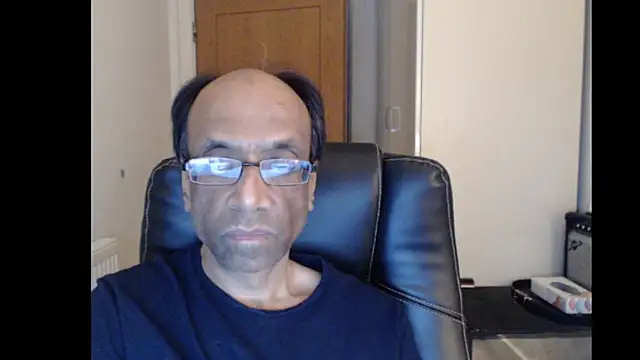 rauncher1 online show from 04/28/26, 10:25