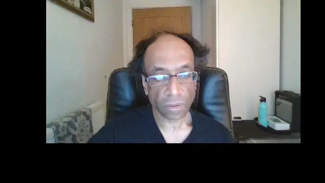 rauncher1 online show from 05/28/26, 09:06