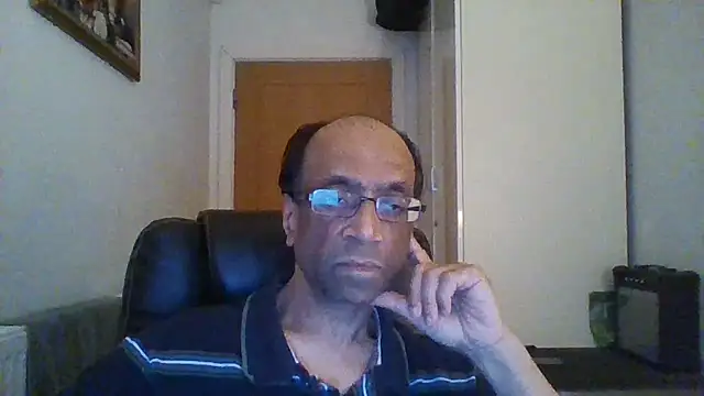 Snapshot of rauncher1 chatting on 02/20/25, 03:30 rauncher1 online show from 02/20/25, 03:30