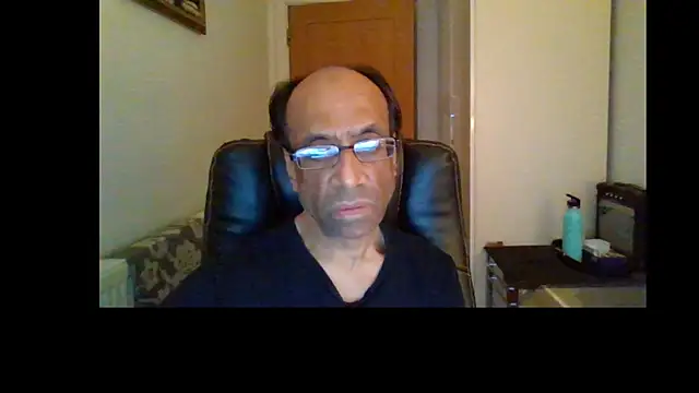 rauncher1 online show from 07/18/26, 10:29