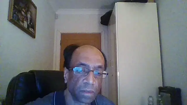 Snapshot of rauncher1 chatting on 01/17/25, 07:51 rauncher1 online show from 01/17/25, 07:51