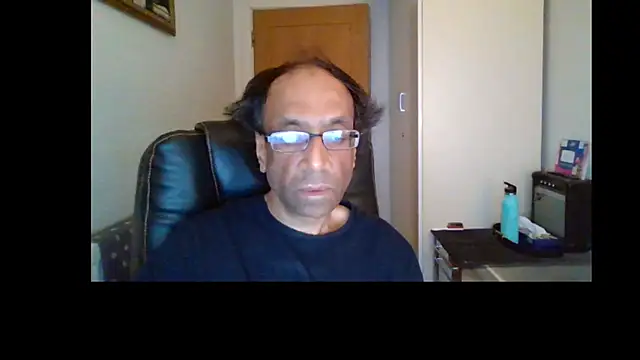 rauncher1 online show from 06/29/26, 08:32