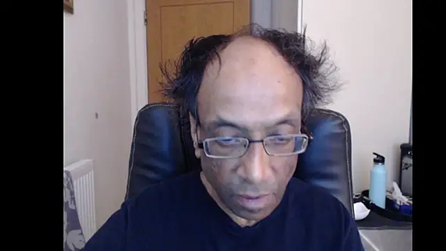 rauncher1 online show from 06/04/26, 08:19
