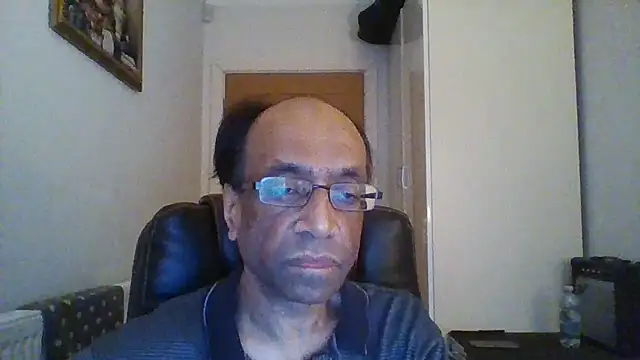 Snapshot of rauncher1 chatting on 02/04/25, 09:17 rauncher1 online show from 02/04/25, 09:17