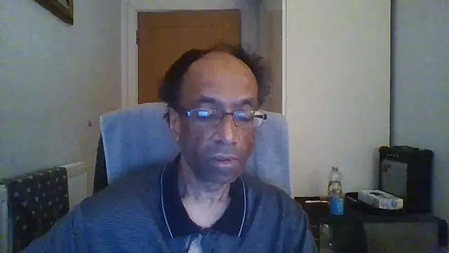 rauncher1 online show from 11/14/25, 09:24