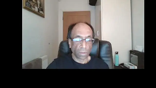 rauncher1 online show from 04/13/26, 10:41