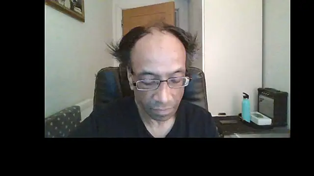 rauncher1 online show from 05/26/26, 08:01