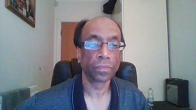 Snapshot of rauncher1 chatting on 02/26/25, 12:16 rauncher1 online show from 02/26/25, 12:16