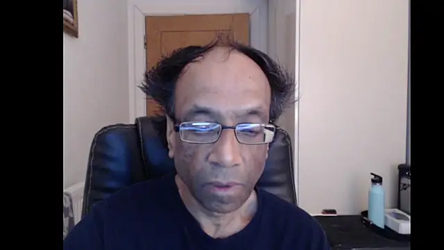 rauncher1 online show from 05/15/26, 08:34