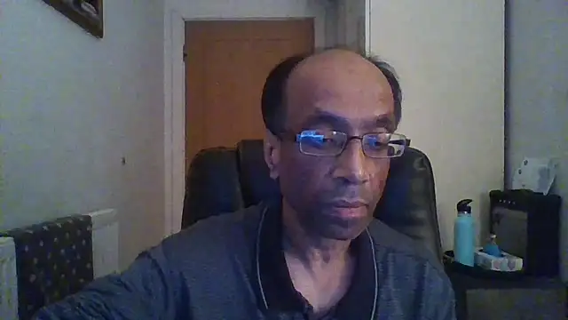 rauncher1 online show from 12/01/25, 11:27